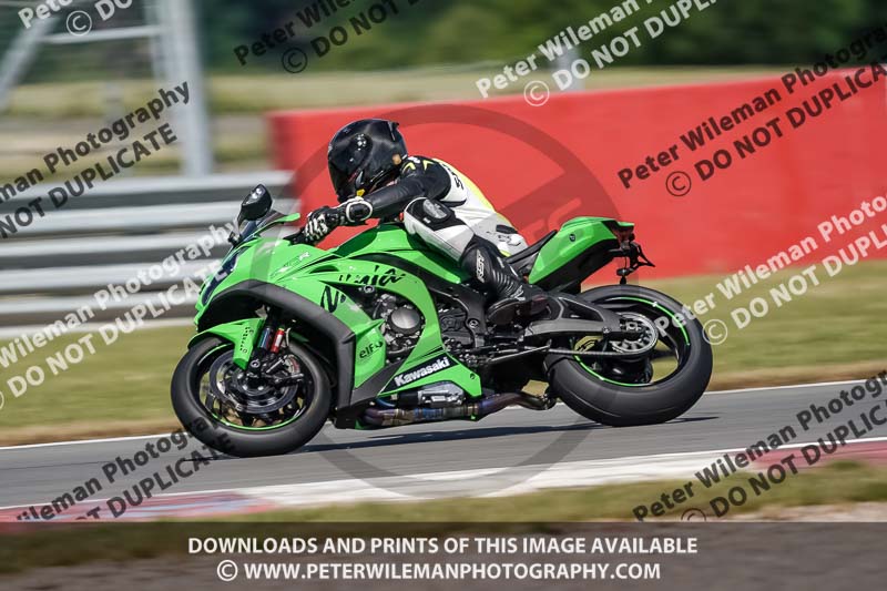 donington no limits trackday;donington park photographs;donington trackday photographs;no limits trackdays;peter wileman photography;trackday digital images;trackday photos